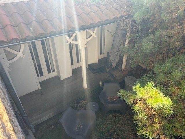 Maison - 232 m² - 6 pièces