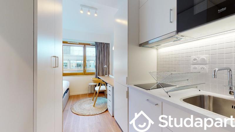 Chambre - 15 m² - 1 pièce