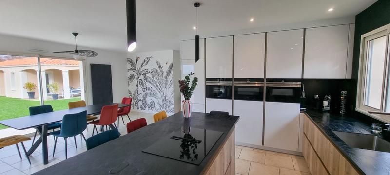 Maison - 160 m² - 6 pièces