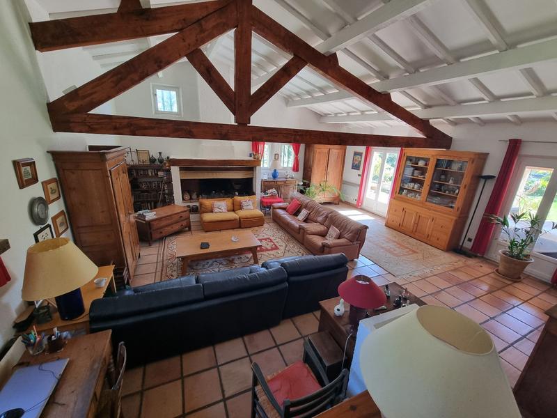 Maison - 167 m² - 5 pièces