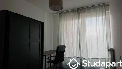 Chambre - 11 m² - 1 pièce