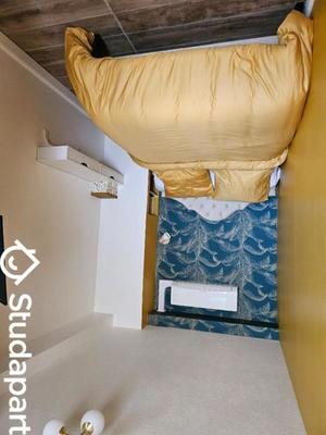 Chambre - 11 m² - 1 pièce