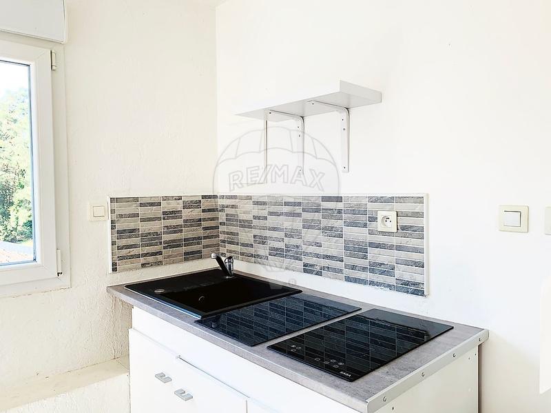 Immeuble - 73 m² - 3 pièces