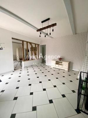 Maison - 135 m² - 6 pièces