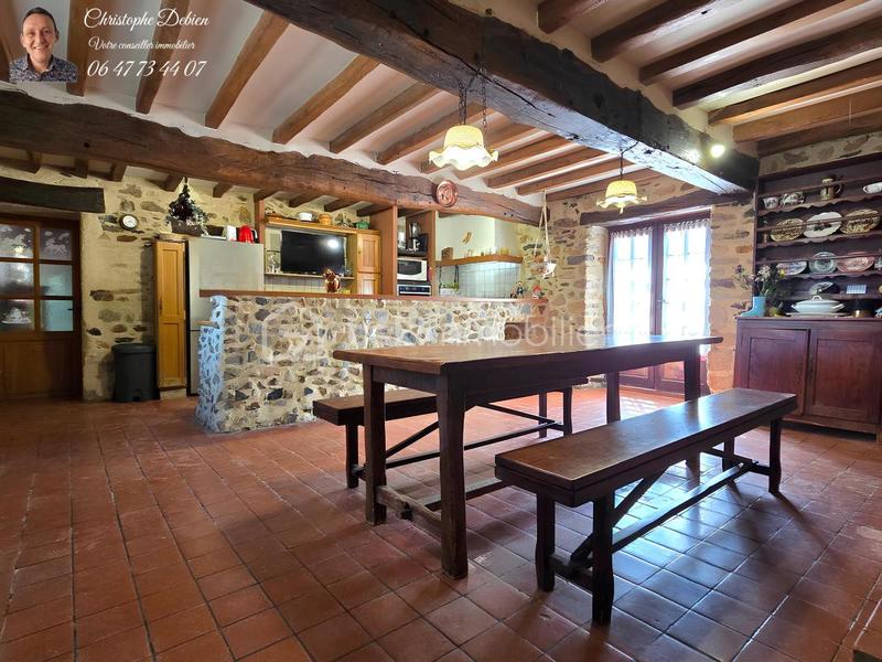 Longère - 200 m² - 7 pièces