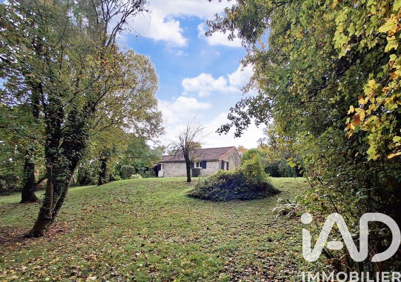 Maison - 90 m² - 3 pièces