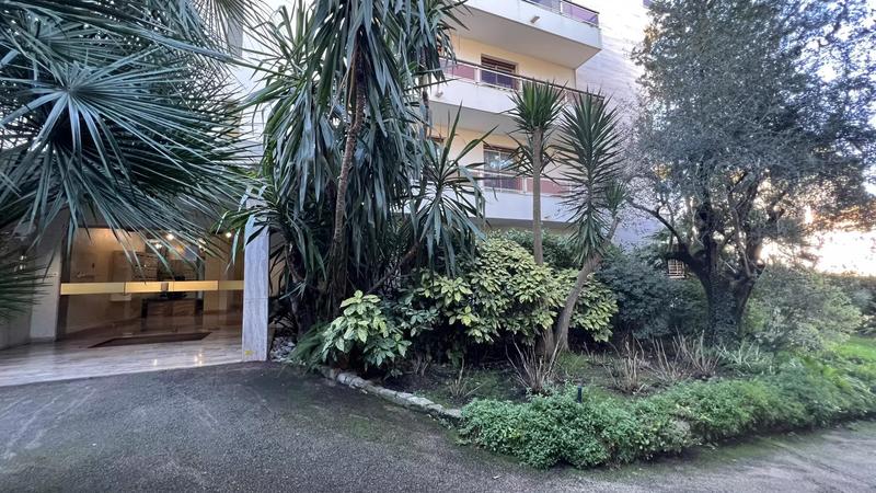 Appartement - 84 m² - 3 pièces