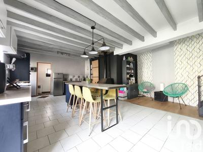 Maison - 182 m² - 8 pièces