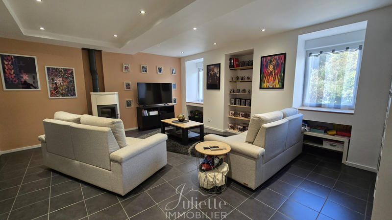 Maison - 135 m² - 1 pièce