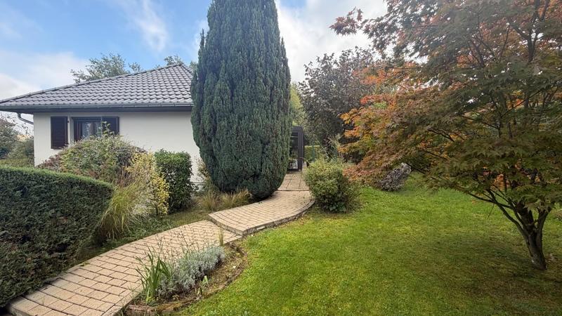 Maison - 96 m² - 5 pièces