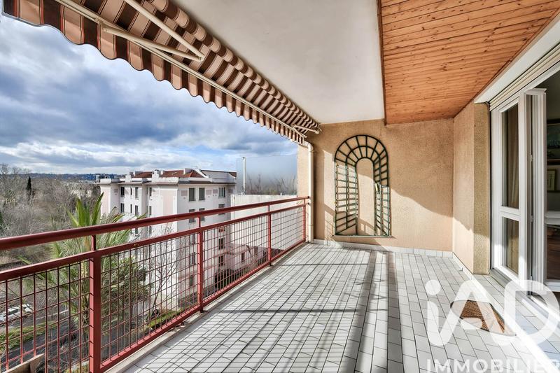 Duplex - 123 m² - 5 pièces