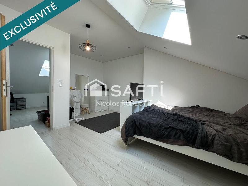 Maison - 180 m² - 8 pièces