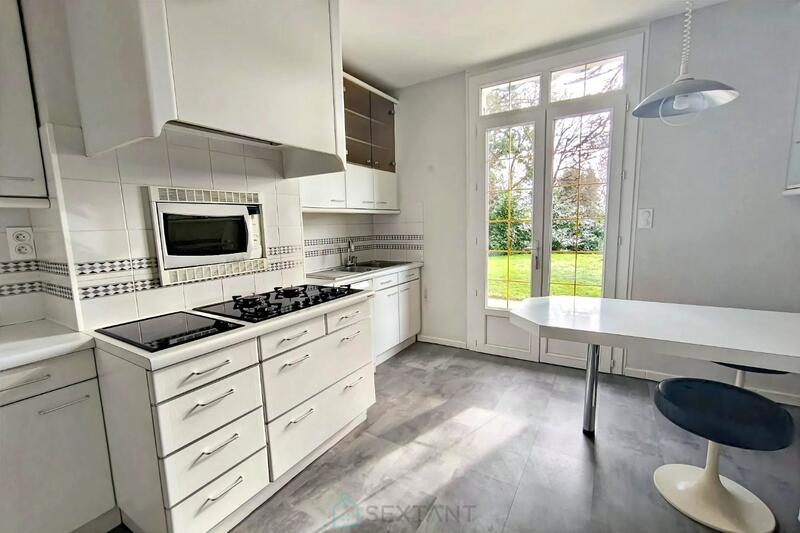 Maison - 160 m² - 5 pièces