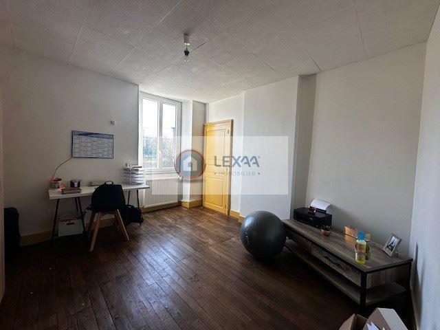 Maison - 121 m² - 5 pièces