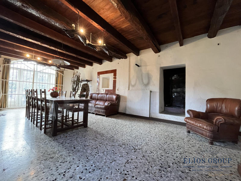 Maison ancienne - 180 m² - 8 pièces