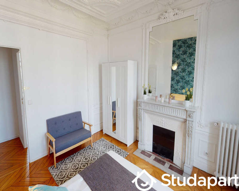 Chambre - 95 m² - 1 pièce