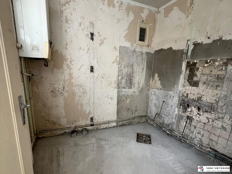 Maison - 80 m² - 5 pièces