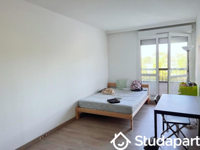 Chambre - 15 m² - 1 pièce