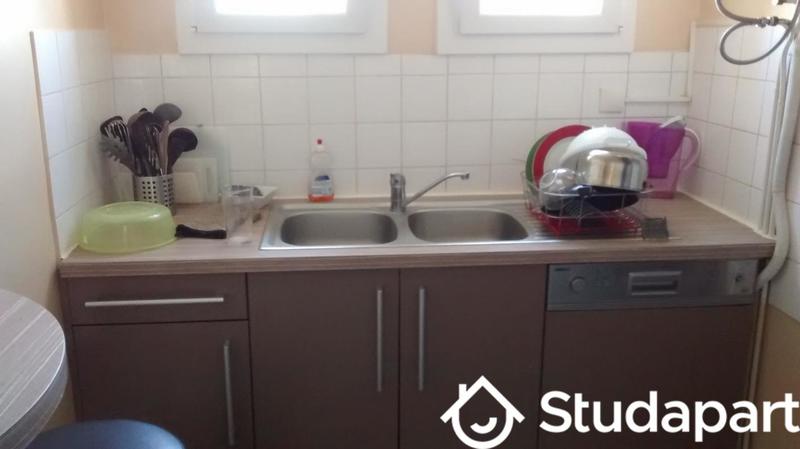 Chambre - 12 m² - 1 pièce