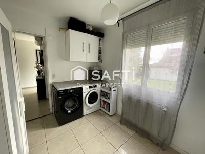 Maison - 200 m² - 6 pièces