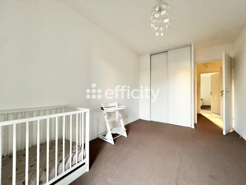 Appartement - 77 m² - 3 pièces