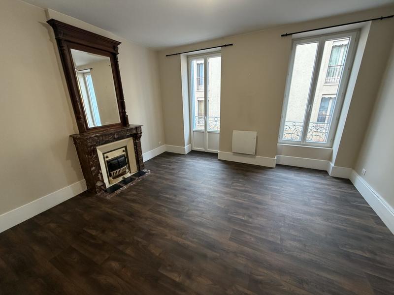 Appartement - 75 m² - 3 pièces