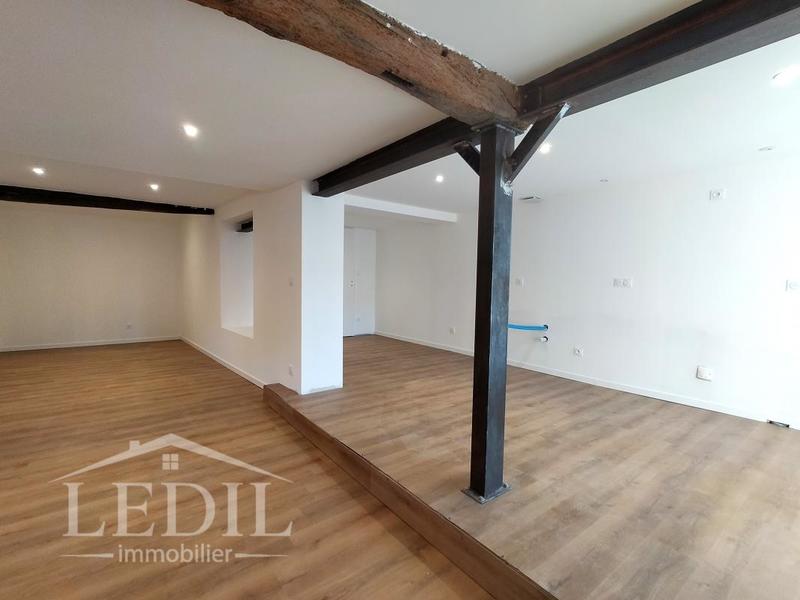 Maison de ville - 100 m² - 5 pièces