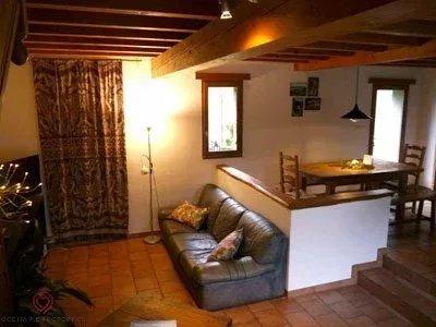 Propriété - 280 m² - 10 pièces