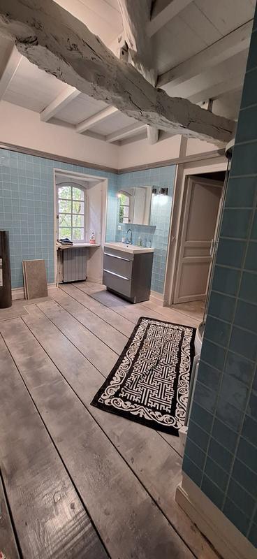 Maison - 347 m² - 1 pièce