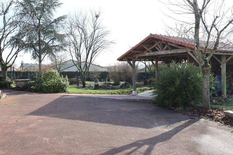 Maison - 252 m² - 8 pièces