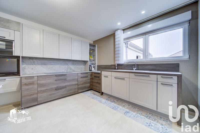 Maison - 175 m² - 7 pièces