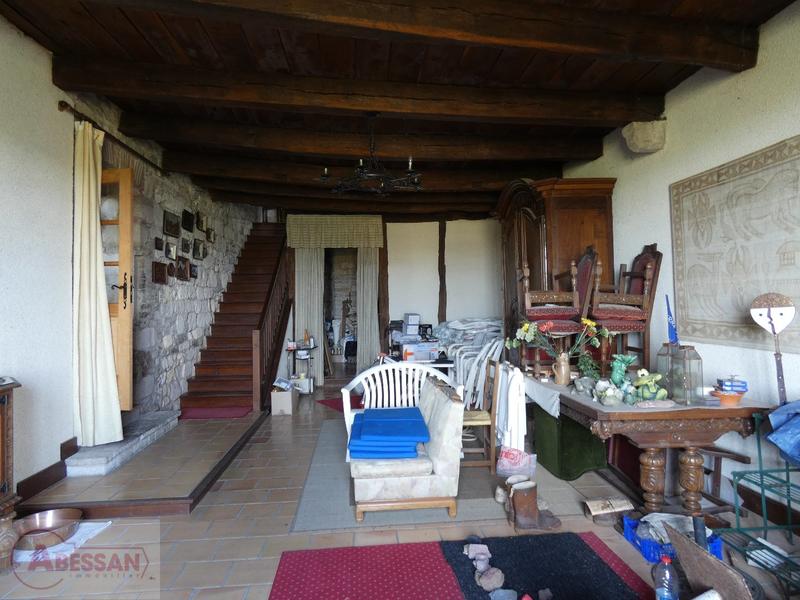 Maison - 270 m² - 7 pièces