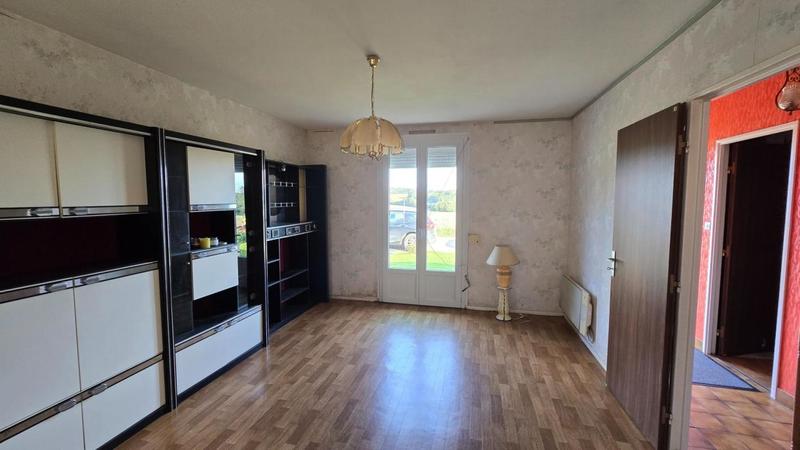 Maison - 95 m² - 5 pièces