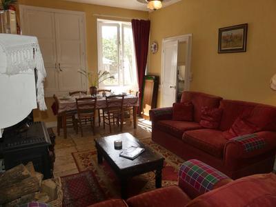 Maison chambre d'hôtes - 235 m² - 8 pièces