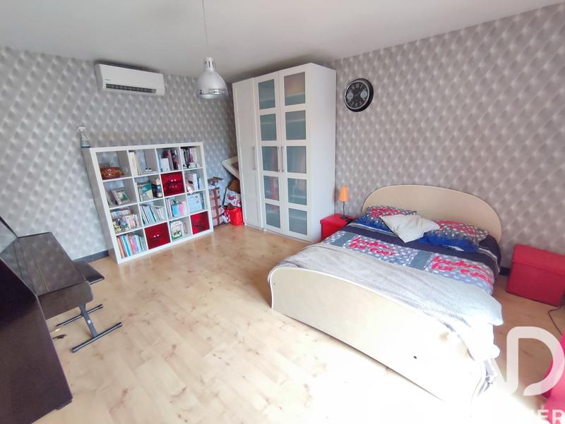 Maison - 166 m² - 5 pièces