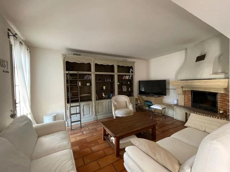 Mas - 150 m² - 6 pièces