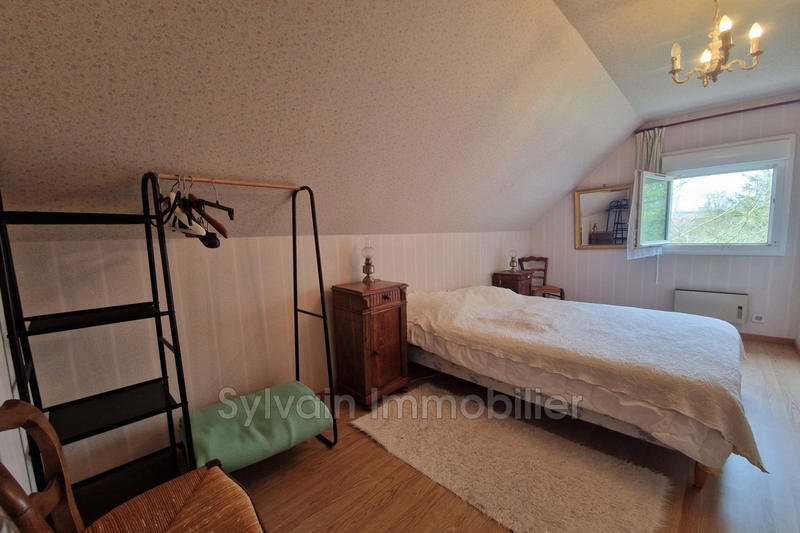 Maison - 174 m² - 7 pièces