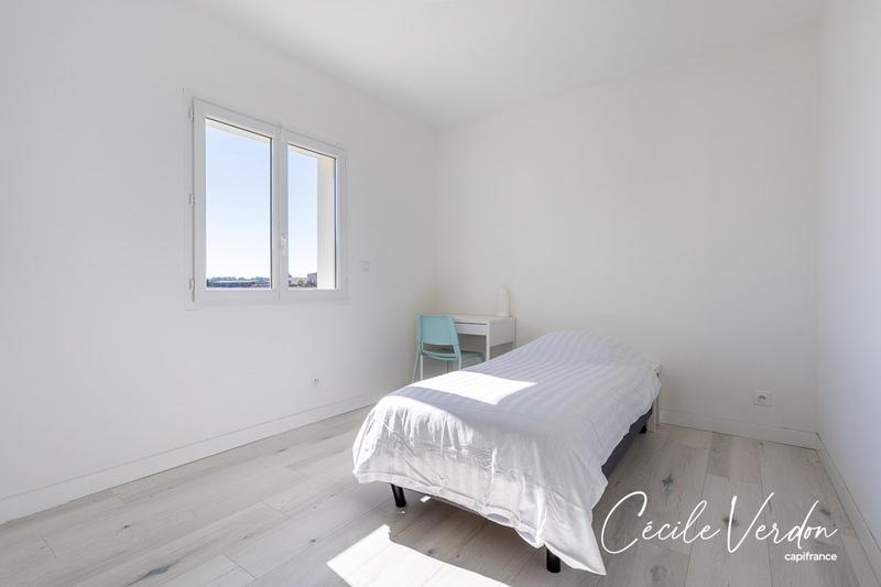 Maison - 142 m² - 6 pièces