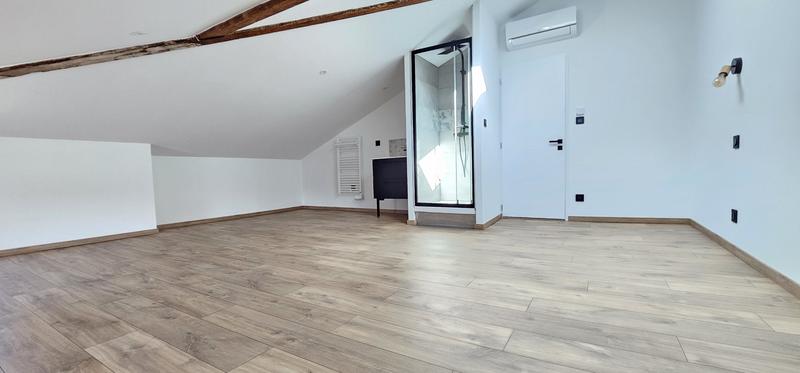 Appartement - 122 m² - 3 pièces