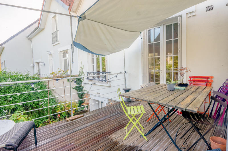 Maison - 186 m² - 8 pièces