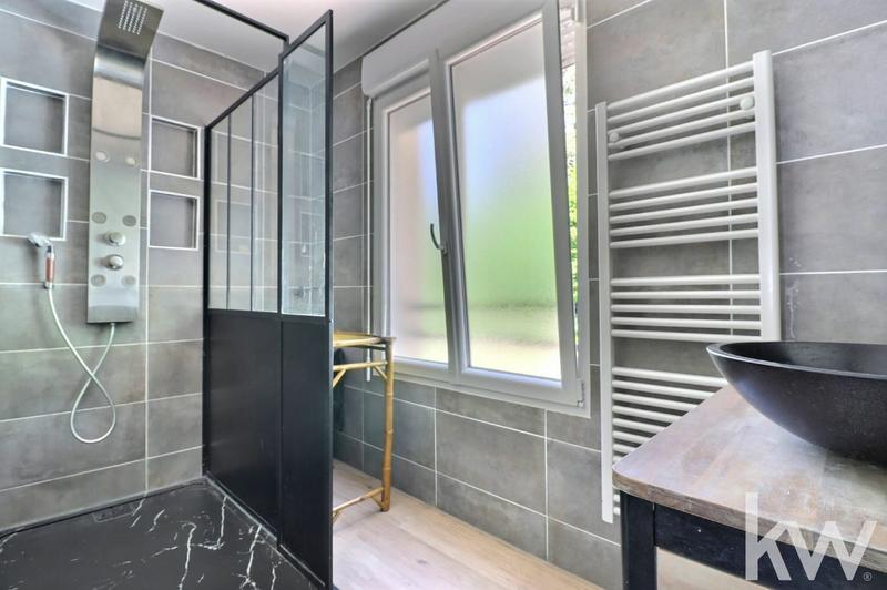 Maison - 131 m² - 6 pièces