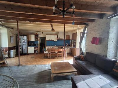 Maison - 115 m² - 4 pièces