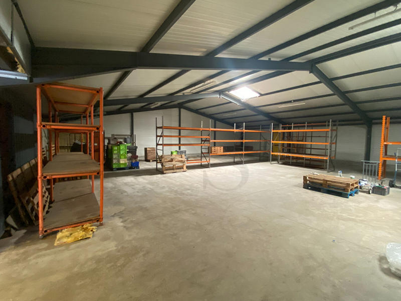 Local commercial - 600 m²