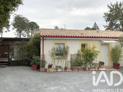 Maison - 96 m² - 4 pièces
