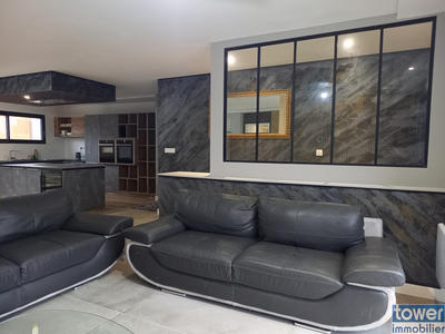 Maison - 144 m² - 5 pièces