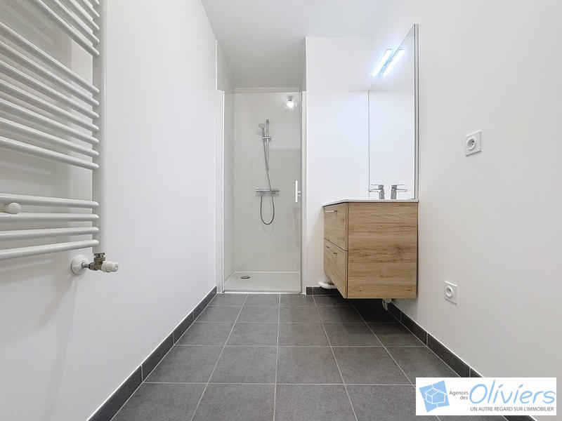 Appartement - 62 m² - 2 pièces