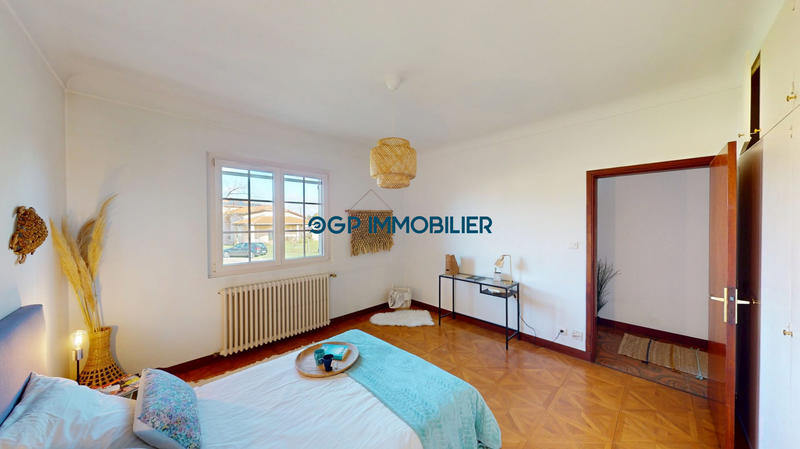 Maison ancienne - 142 m² - 4 pièces