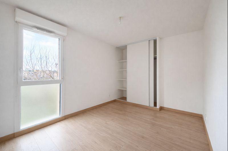 Appartement - 68 m² - 2 pièces