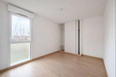 Appartement - 68 m² - 2 pièces