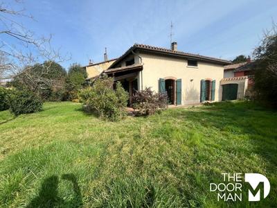 Maison - 148 m² - 8 pièces